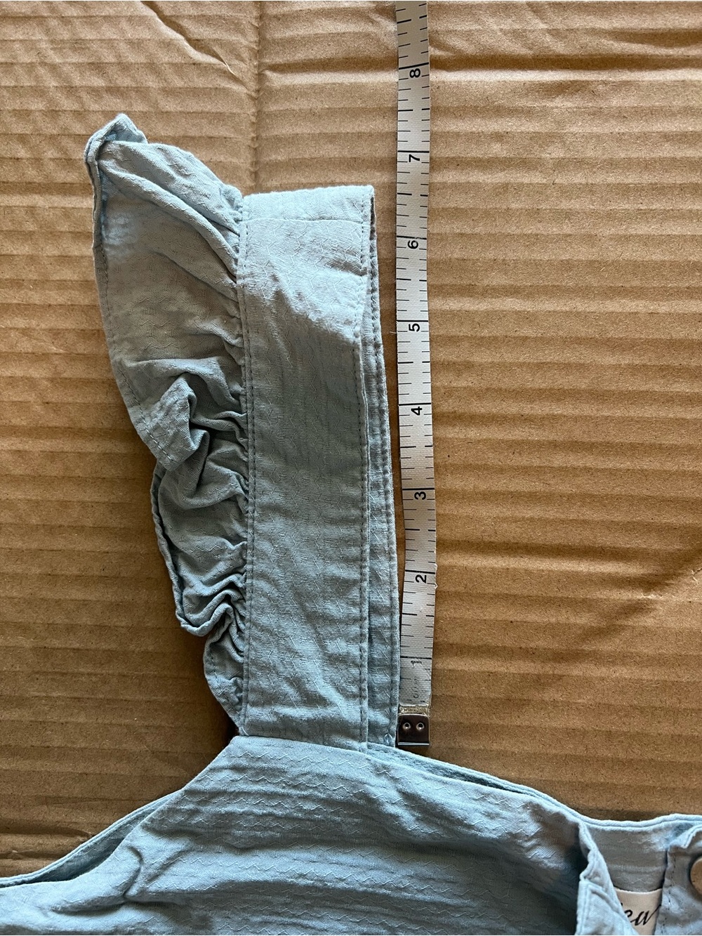 Light Blue Ruffle Strap Button-Front Crop Top - Picture 5 of 7